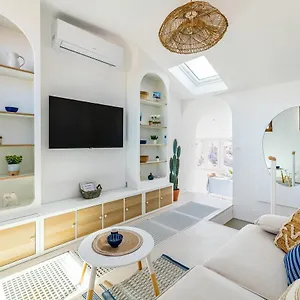 Casa Belvedere - Duplex Atypique Avec Vue Feerique & Parking Souterrain , La Ciotat France